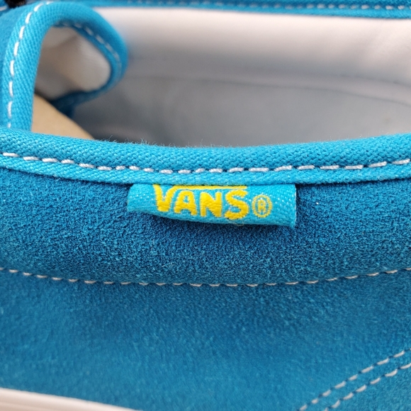 Vans X Simpsons Bart Chukka - Picture 2 of 15